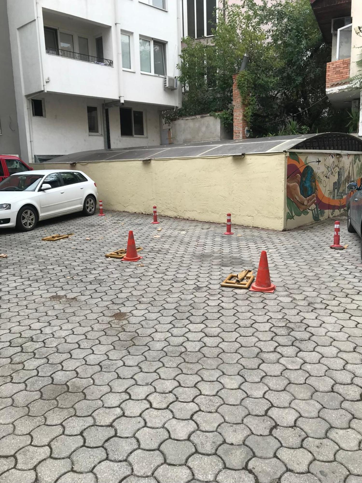 Appartement Sweet Basement Suteren Parking 5 Euro Skopje